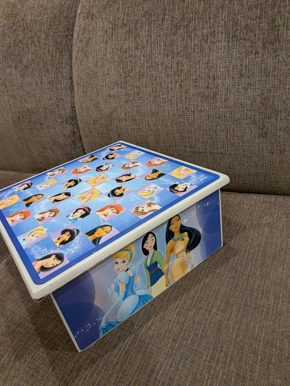 Disney Princess Box - Picture 5 of 10